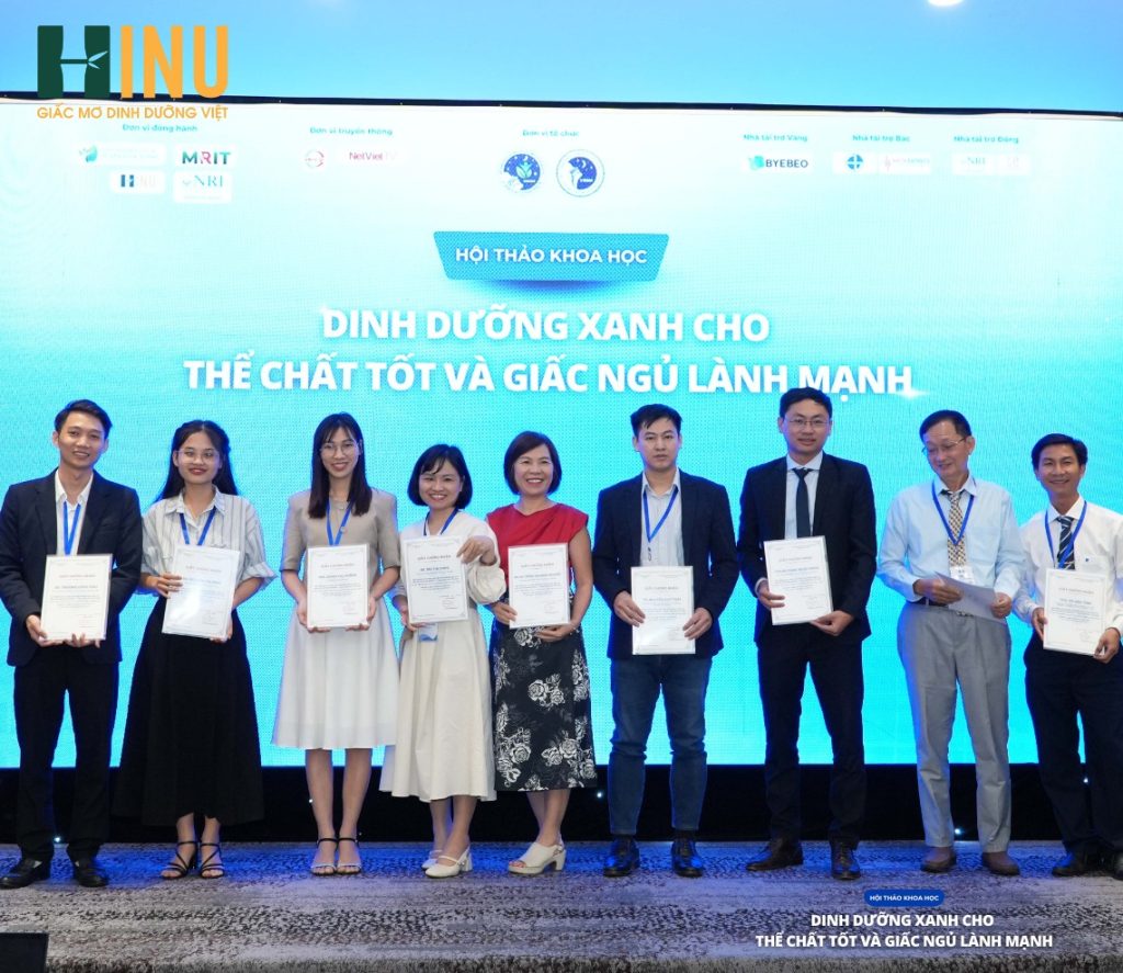 Đội ngũ chuyên gia HINU tham gia báo cáo bao gồm: BS. Trương Công Hậu, GV. ThS. Đoàn Thị Hường, BS. Bùi Thị Dung