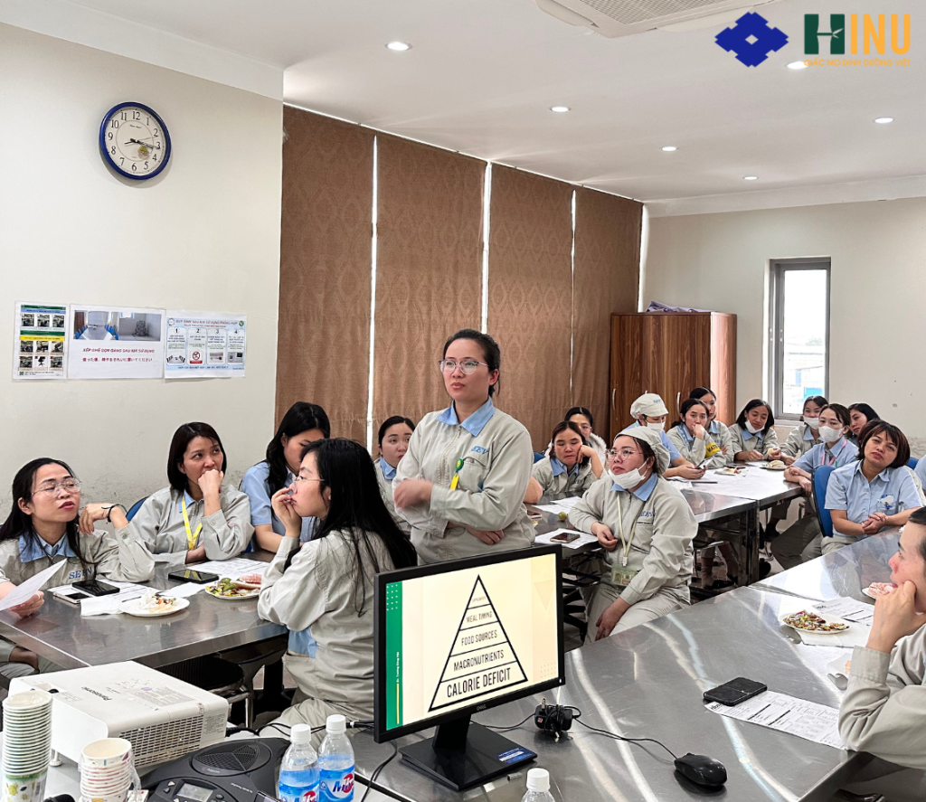 Người tham gia chia sẻ trải nghiệm cá nhân