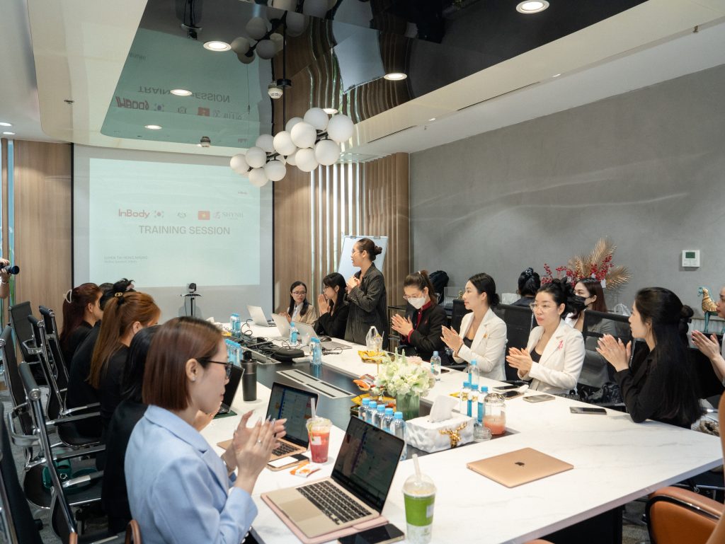 Buổi đào tạo chuyên môn tại Shynh Group