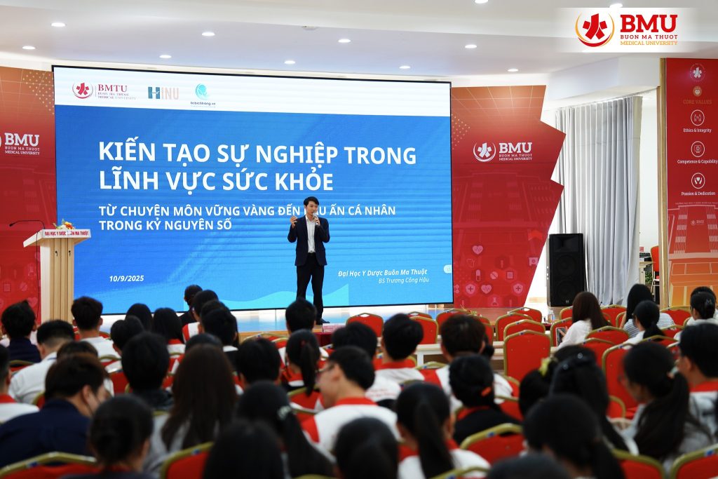 Đại diện HINU chia sẻ những yếu tố then chốt để sinh viên học tập tốt và tự tin bước vào môi trường làm việc sau khi ra trường