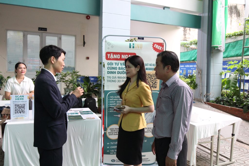 BS. Trương Công Hậu - Founder HINU chia sẻ về mô hình HINU và đóng góp tích cực cho cộng đồng 