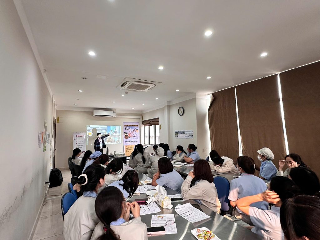 Ngày đào tạo kiến thức dinh dưỡng tại SEI Vietnam